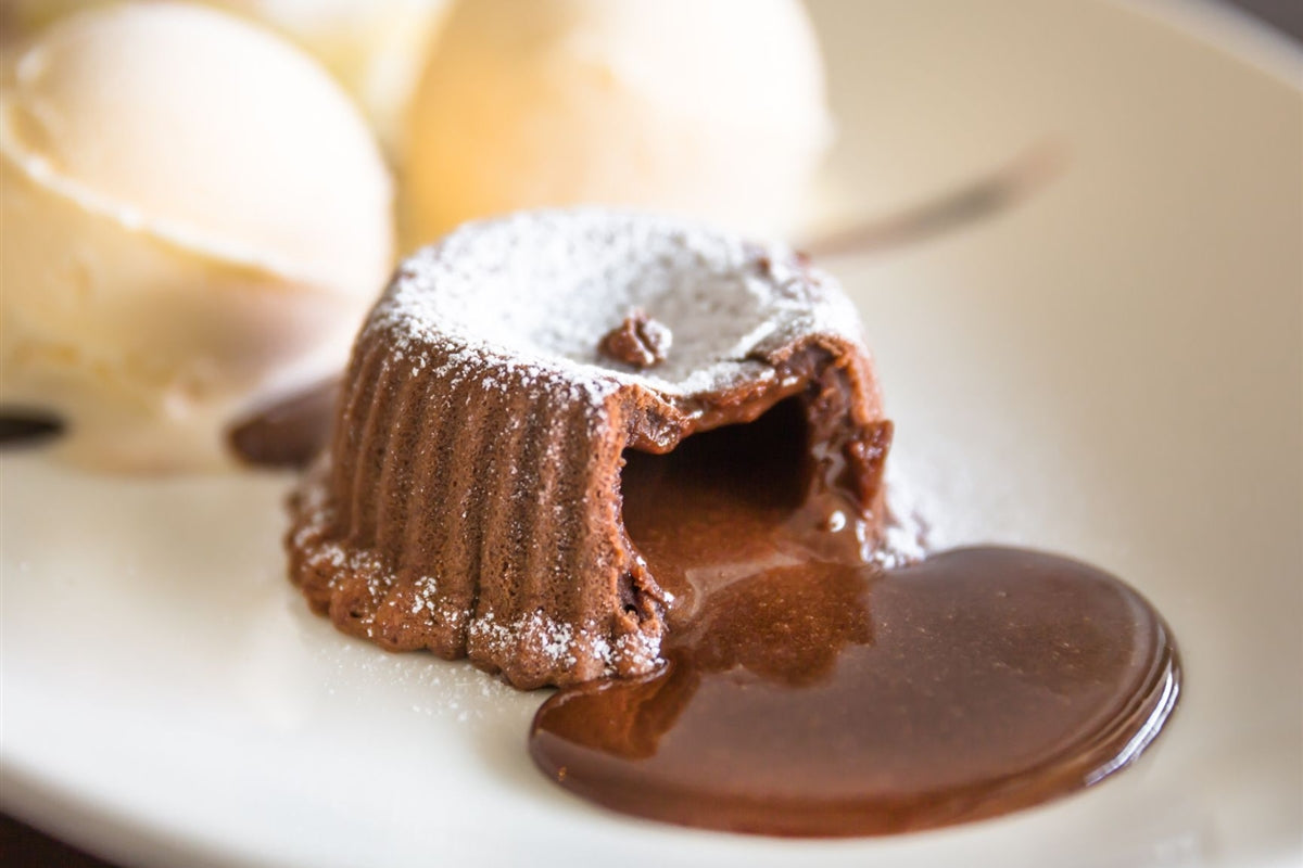 Molten chocolate cakes